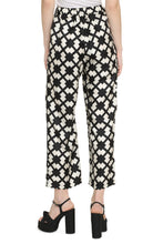 Load image into Gallery viewer, Printed silk pants
