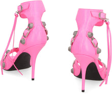 Load image into Gallery viewer, Cagole leather sandals
