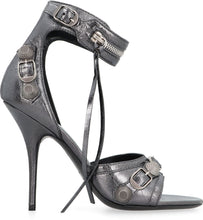 Load image into Gallery viewer, Cagole leather sandals
