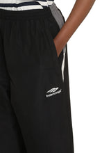 Load image into Gallery viewer, Techno fabric track pants
