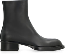 Load image into Gallery viewer, Stack leather ankle boots

