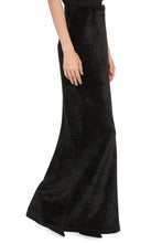 Load image into Gallery viewer, Velvet long skirt
