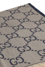Load image into Gallery viewer, Wool and silk scarf
