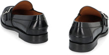 Load image into Gallery viewer, Leather loafers

