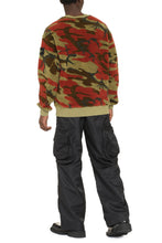 Load image into Gallery viewer, Camouflage fleece sweatshirt
