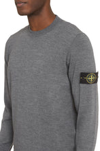 Load image into Gallery viewer, Virgin wool sweater
