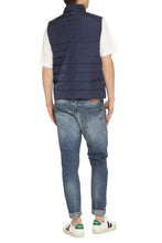 Load image into Gallery viewer, Full zip field vest
