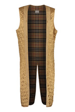 Load image into Gallery viewer, Quilted long vest
