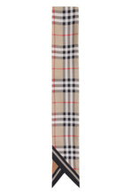 Load image into Gallery viewer, Double-face silk scarf
