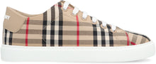 Load image into Gallery viewer, Checked motif sneakers
