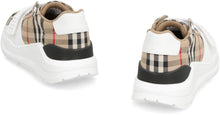 Load image into Gallery viewer, Checked motif sneakers
