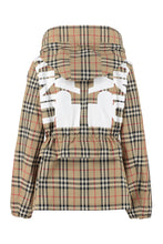 Load image into Gallery viewer, Technical fabric hooded jacket
