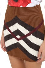 Load image into Gallery viewer, Ribbed knit mini skirt
