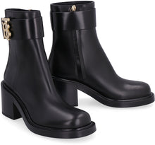 Load image into Gallery viewer, Logo detail leather booties
