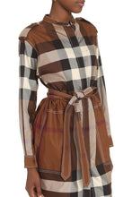 Load image into Gallery viewer, Checked cotton shirtdress
