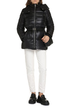 Load image into Gallery viewer, Hooded nylon down jacket
