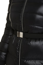 Load image into Gallery viewer, Hooded nylon down jacket
