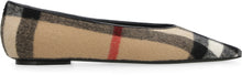 Load image into Gallery viewer, Pointy-toe ballet flats
