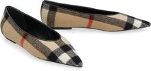 Load image into Gallery viewer, Pointy-toe ballet flats
