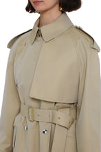 Load image into Gallery viewer, Gabardine trench coat
