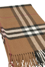 Load image into Gallery viewer, Checked cashmere scarf
