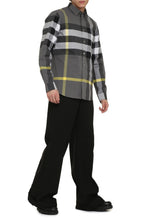 Load image into Gallery viewer, Checked cotton shirt
