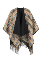 Load image into Gallery viewer, Wool cape
