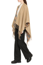 Load image into Gallery viewer, Wool cape
