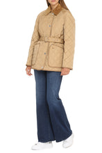 Load image into Gallery viewer, Quilted jacket
