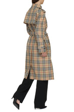 Load image into Gallery viewer, Gabardine trench coat
