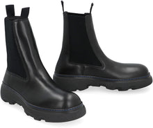Load image into Gallery viewer, Leather Chelsea boots
