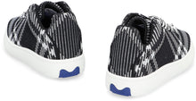 Load image into Gallery viewer, Box low-top sneakers
