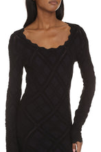 Load image into Gallery viewer, Scalloped detail dress
