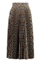 Load image into Gallery viewer, Pleated skirt
