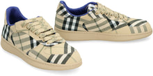 Load image into Gallery viewer, Terrace Low-top sneakers
