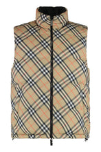 Load image into Gallery viewer, Reversible padded gilet
