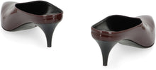 Load image into Gallery viewer, Sabot Gucci 97 in lacquered leather
