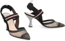 Load image into Gallery viewer, Slingback pointed Colibri
