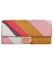 Load image into Gallery viewer, Baguette leather continental wallet
