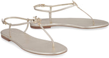 Load image into Gallery viewer, Metallic leather flat slippers
