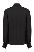 Load image into Gallery viewer, Samantha silk shirt
