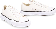 Load image into Gallery viewer, Peterson canvas low-top sneakers
