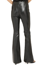 Load image into Gallery viewer, Faux leather trousers
