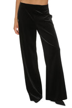 Load image into Gallery viewer, Velvet trousers
