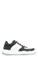 Load image into Gallery viewer, Wayne leather low-top sneakers
