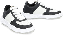 Load image into Gallery viewer, Wayne leather low-top sneakers
