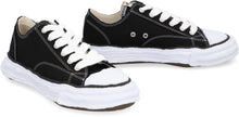 Load image into Gallery viewer, Peterson canvas low-top sneakers
