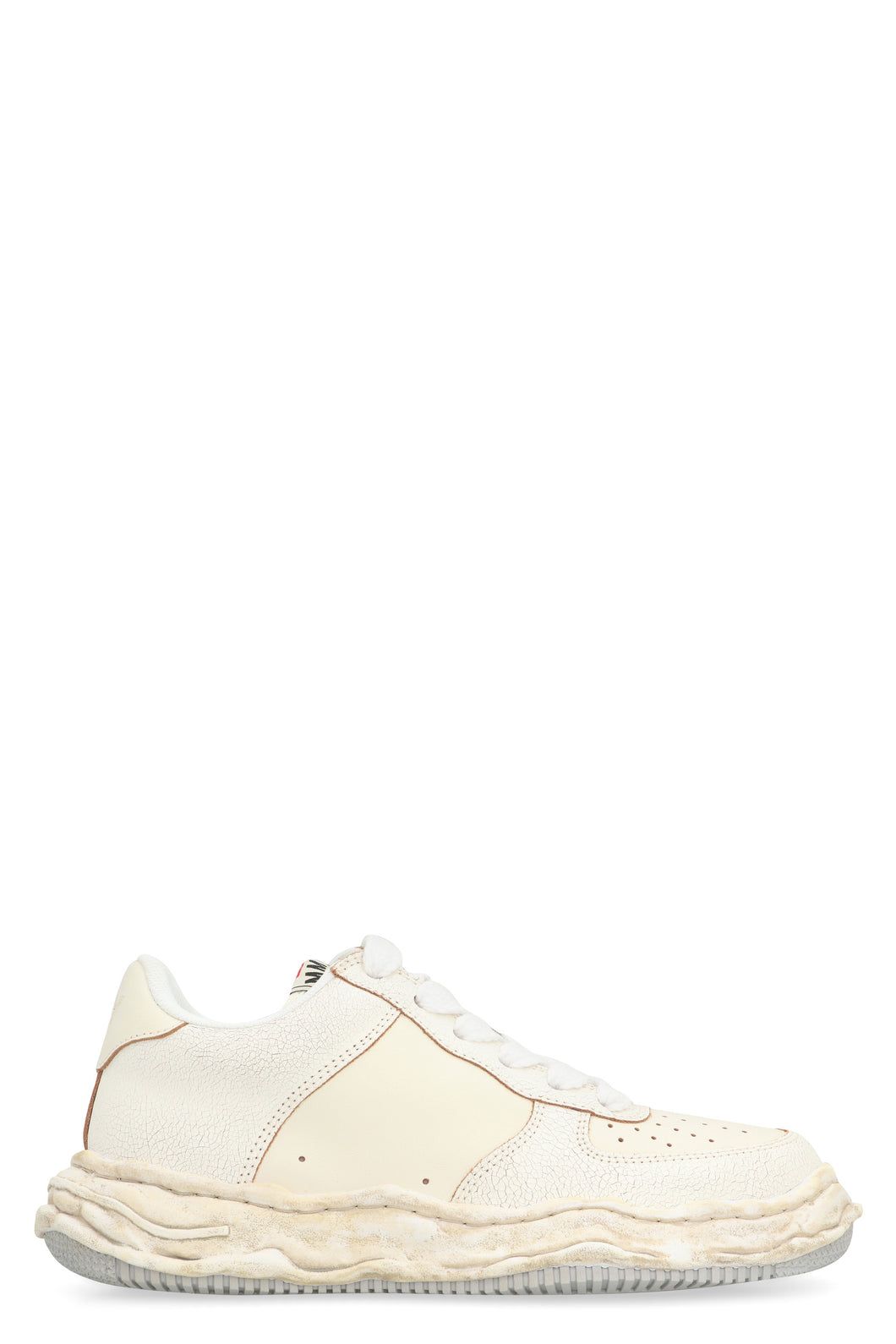WAYNE leather low-top sneakers
