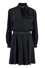 Load image into Gallery viewer, Belted waist dress
