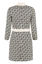 Load image into Gallery viewer, Printed crêpe dress

